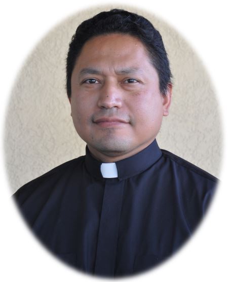 Father James Vásquez